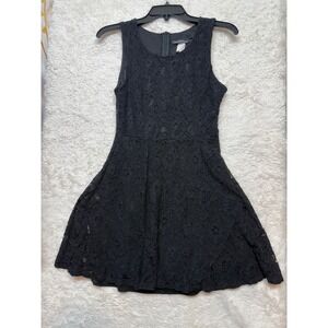 YouAreNotAlone Lace Dress Womens Small Fit Flare Sleeveless Black Mini Excellent